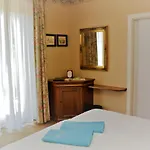 Garden 4*