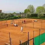 Garden Hotel 4*
