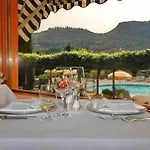 Garden Hotel
