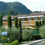 Hotel Garden 4*