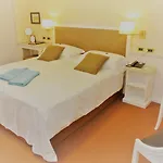 Garden Hotel 4*