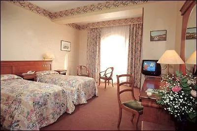 Garden Hotel