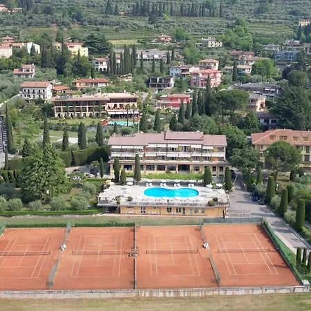 Hotel Garden 4*