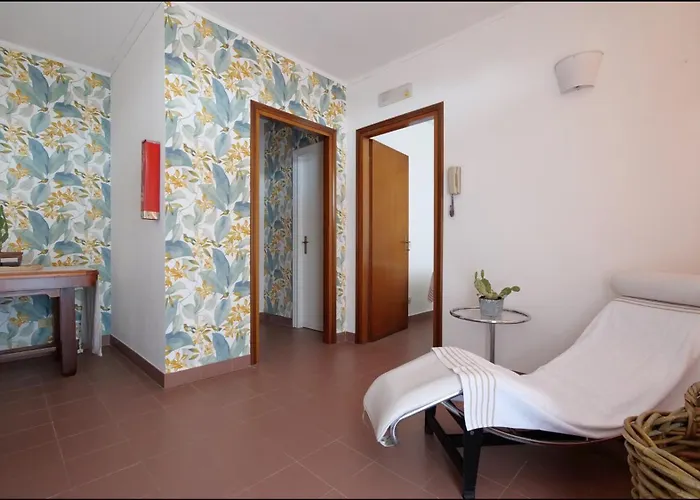 Garden Hotel